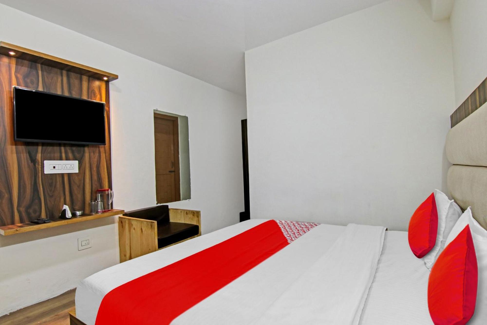 Hotel O Alfa Манали Экстерьер фото